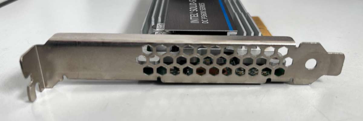 INTEL Solid State Drive - DC P3600 Series