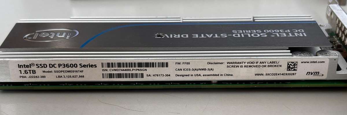 INTEL Solid State Drive - DC P3600 Series