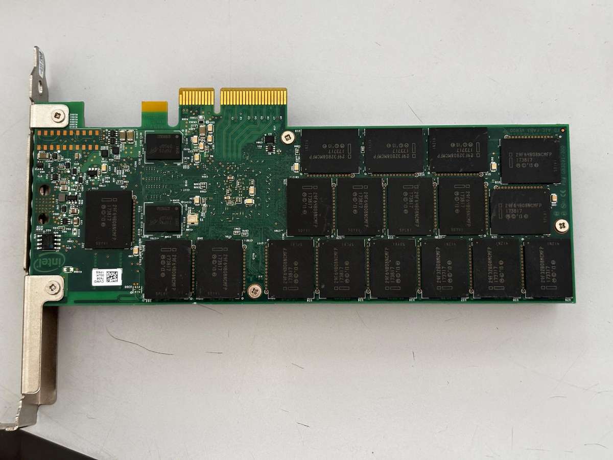 INTEL Solid State Drive - DC P3600 Series