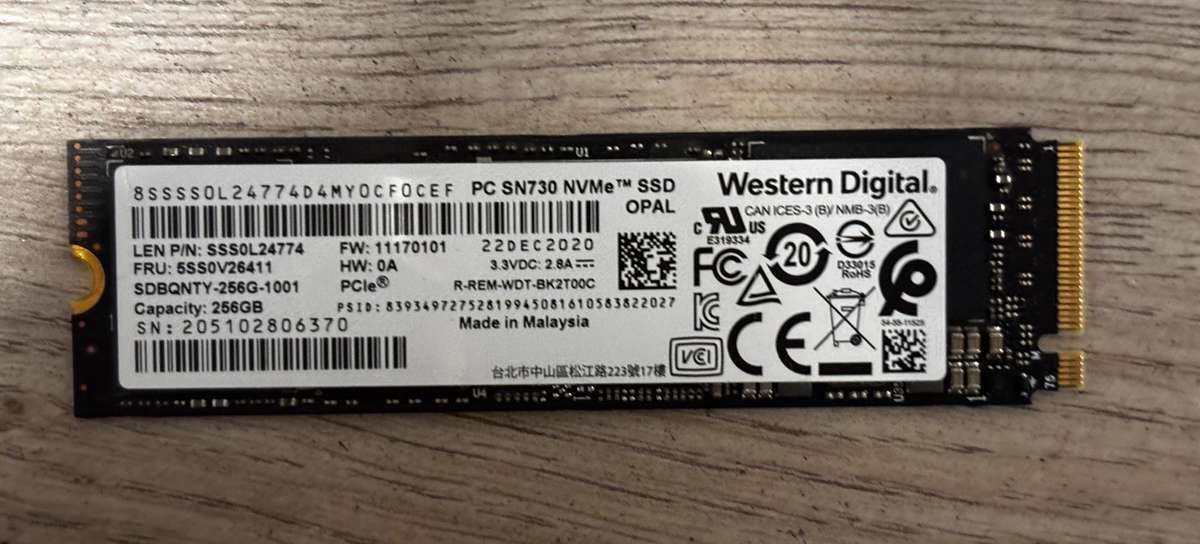 NVMe - 256GB Western Digital