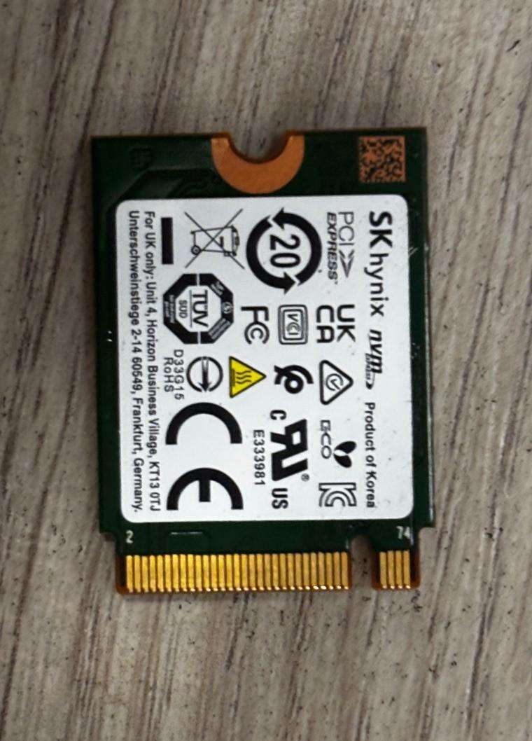 NVMe - 512GB SK Hynix