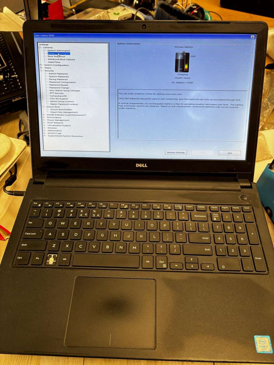 Dell Inspiron Laptop - NEEDS WORK