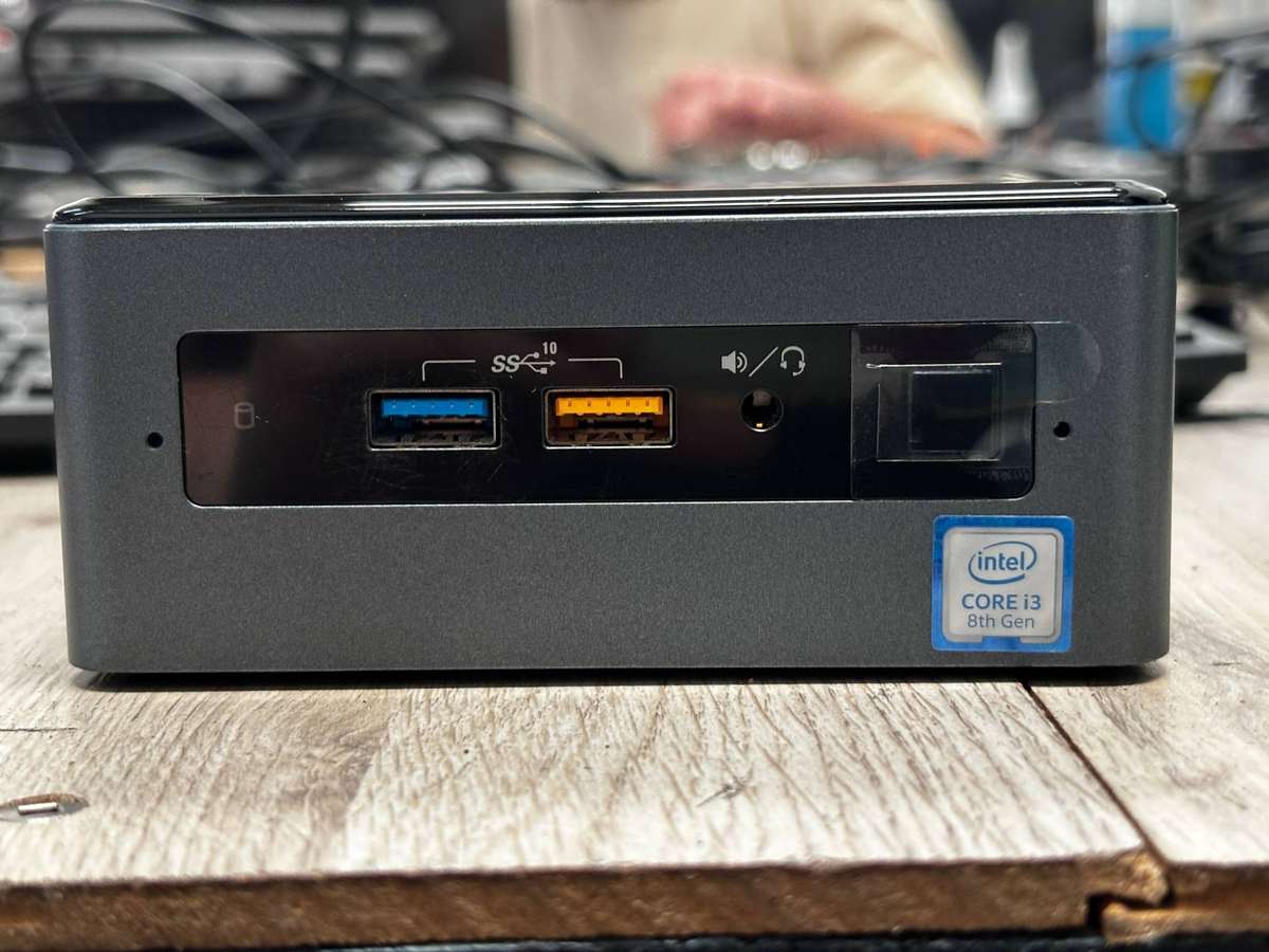 Intel NUC mini PC i3 8th Gen
