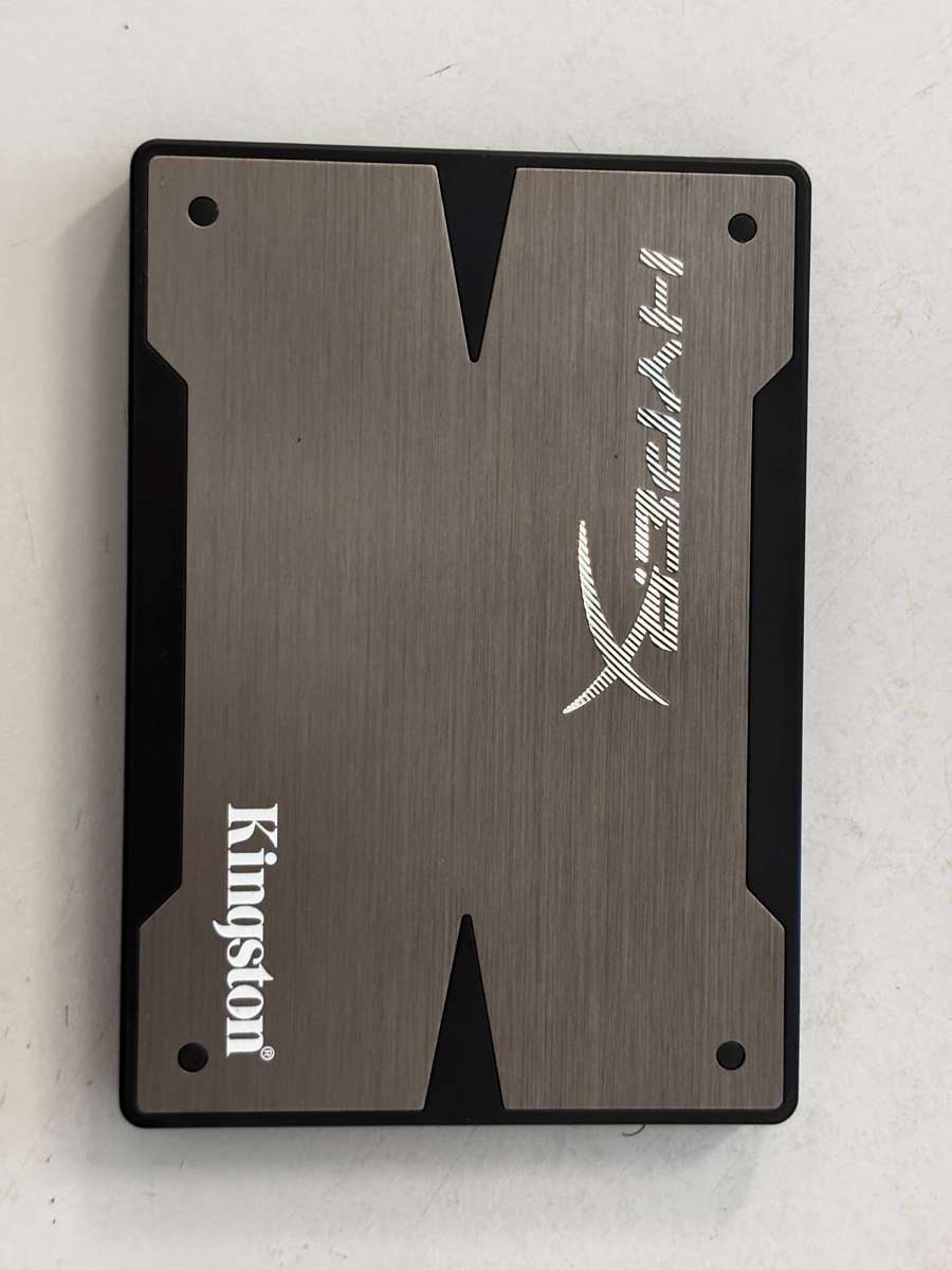 SSD - 120GB Kingston