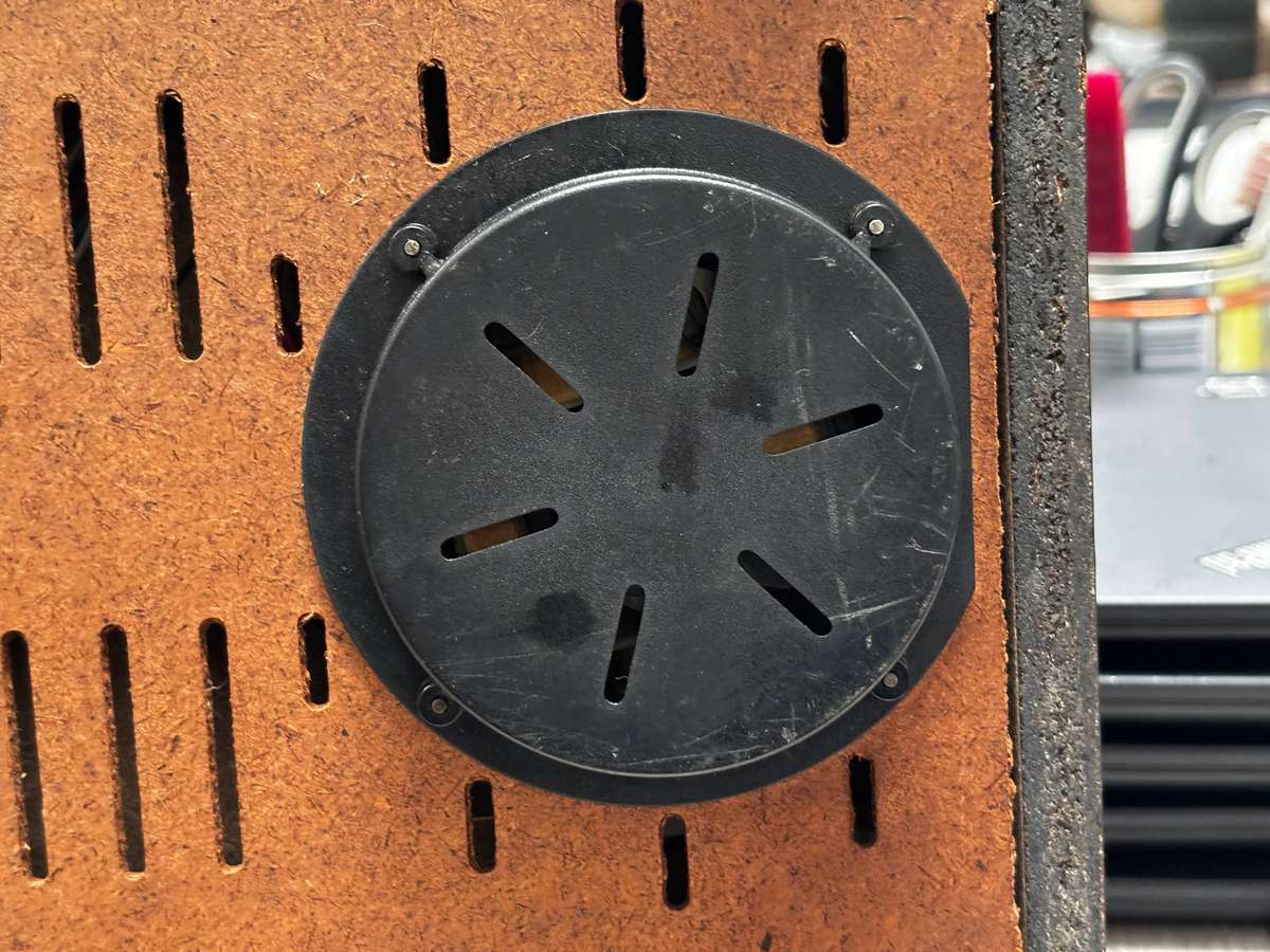 Turntable - Belt driven Sansui