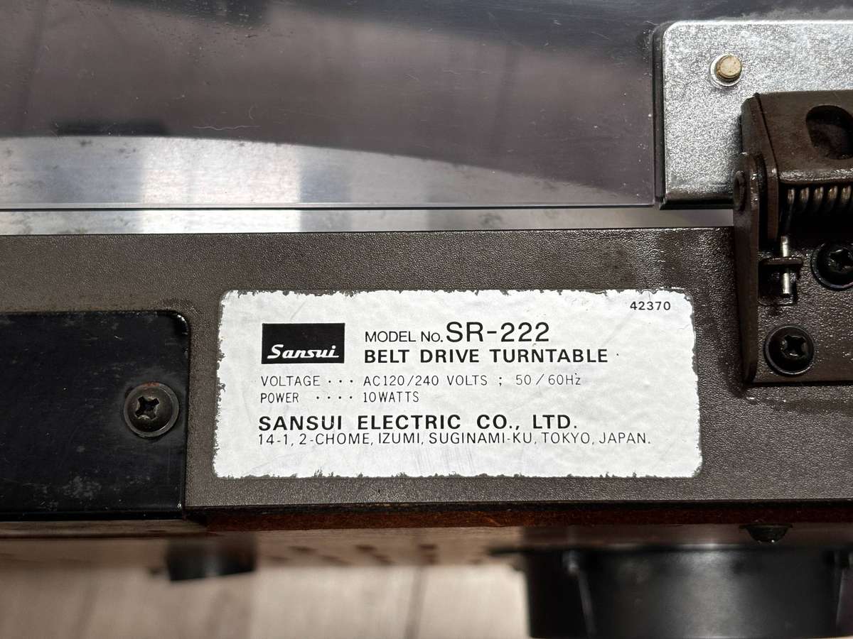Turntable - Belt driven Sansui