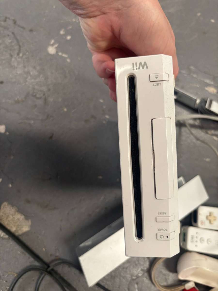 Nintendo Wii mixed items