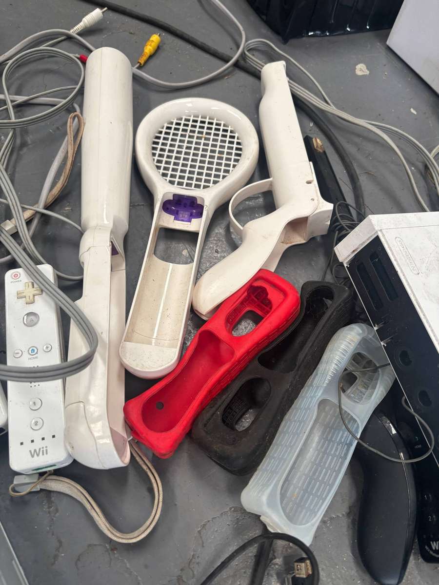 Nintendo Wii mixed items