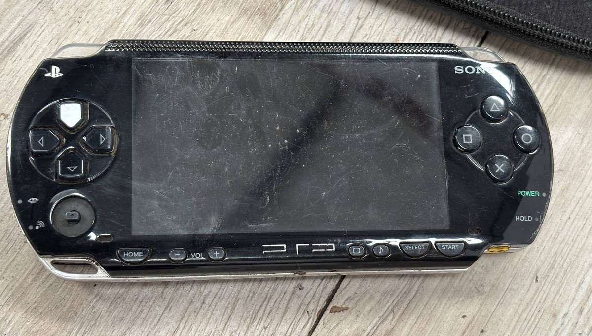 Sony PSP - NOT COMING ON