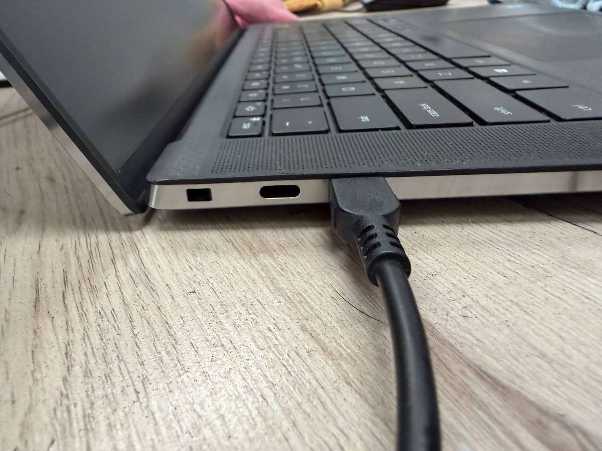 Dell Precision 5560 Intel i7 - 11th Gen Laptop