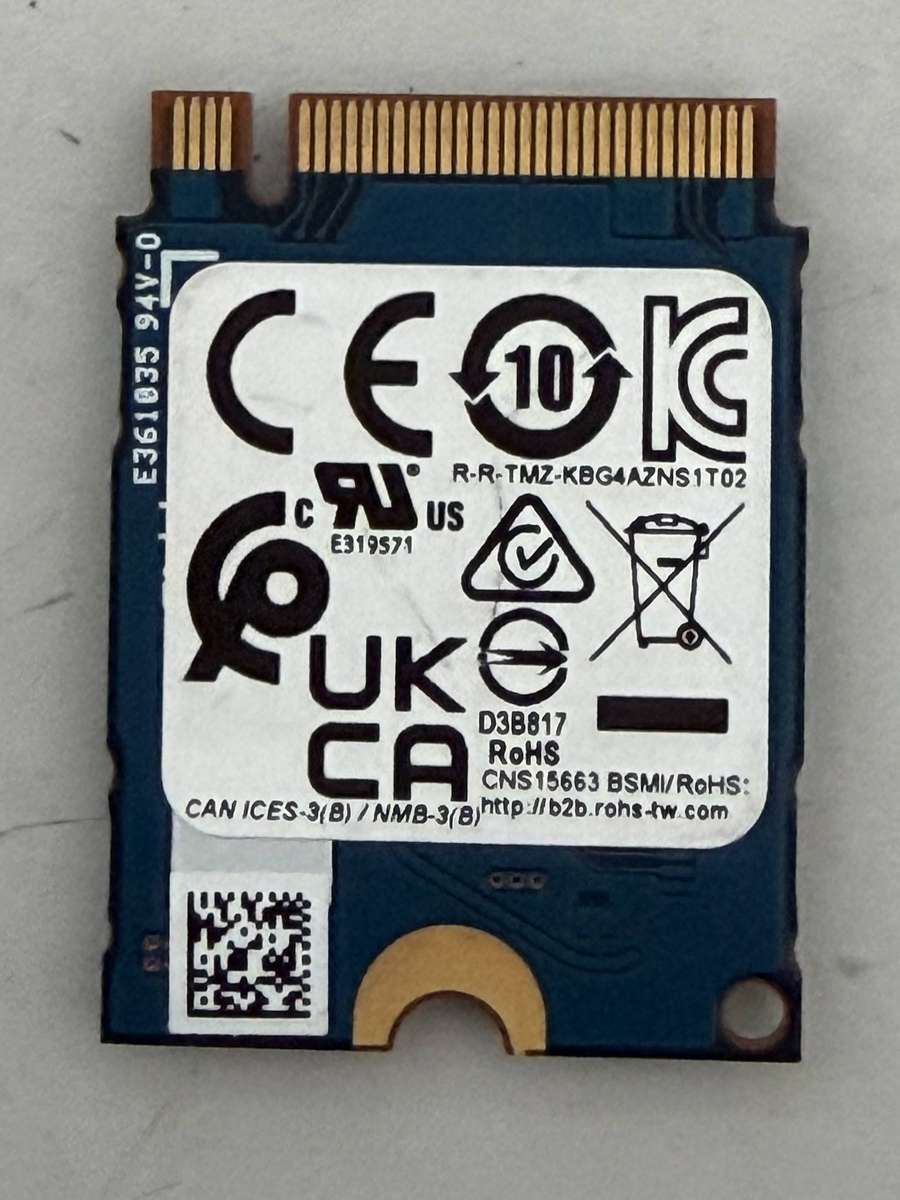 NVMe - 512GB KIOXIA
