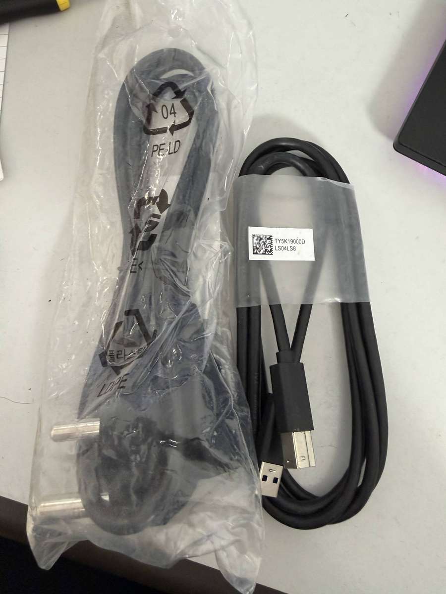 Lenovo LCD Monitor ThinkVision T24i-10