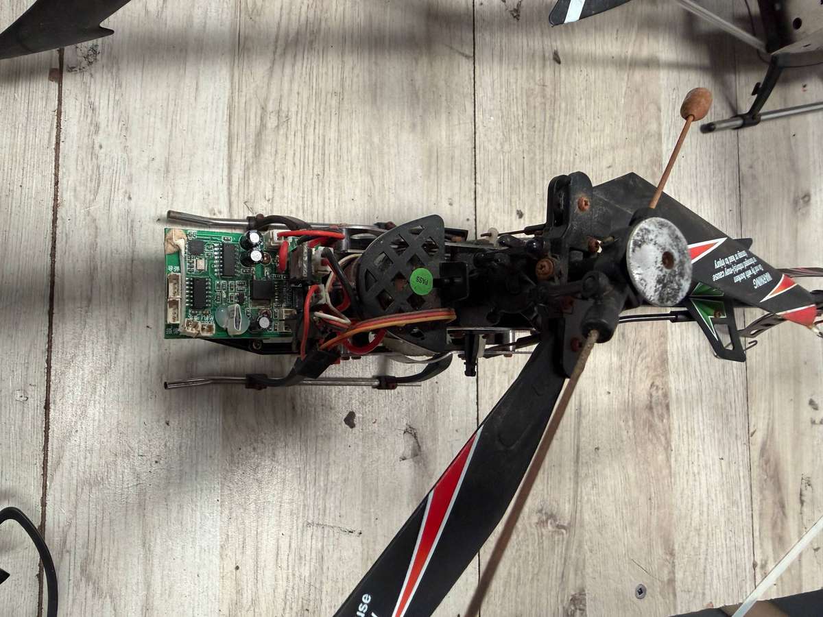 RC Helicopter - UNTESTED