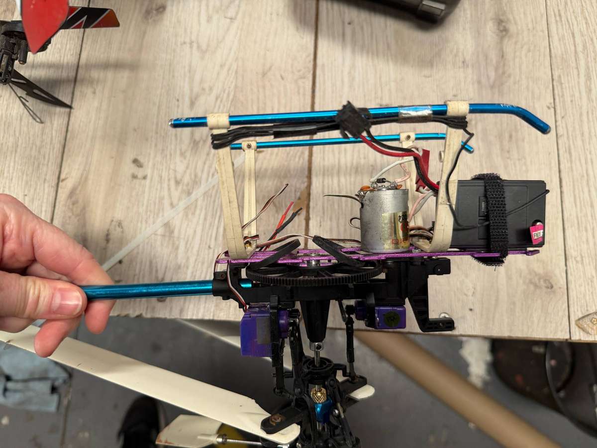 RC Helicopter - UNTESTED
