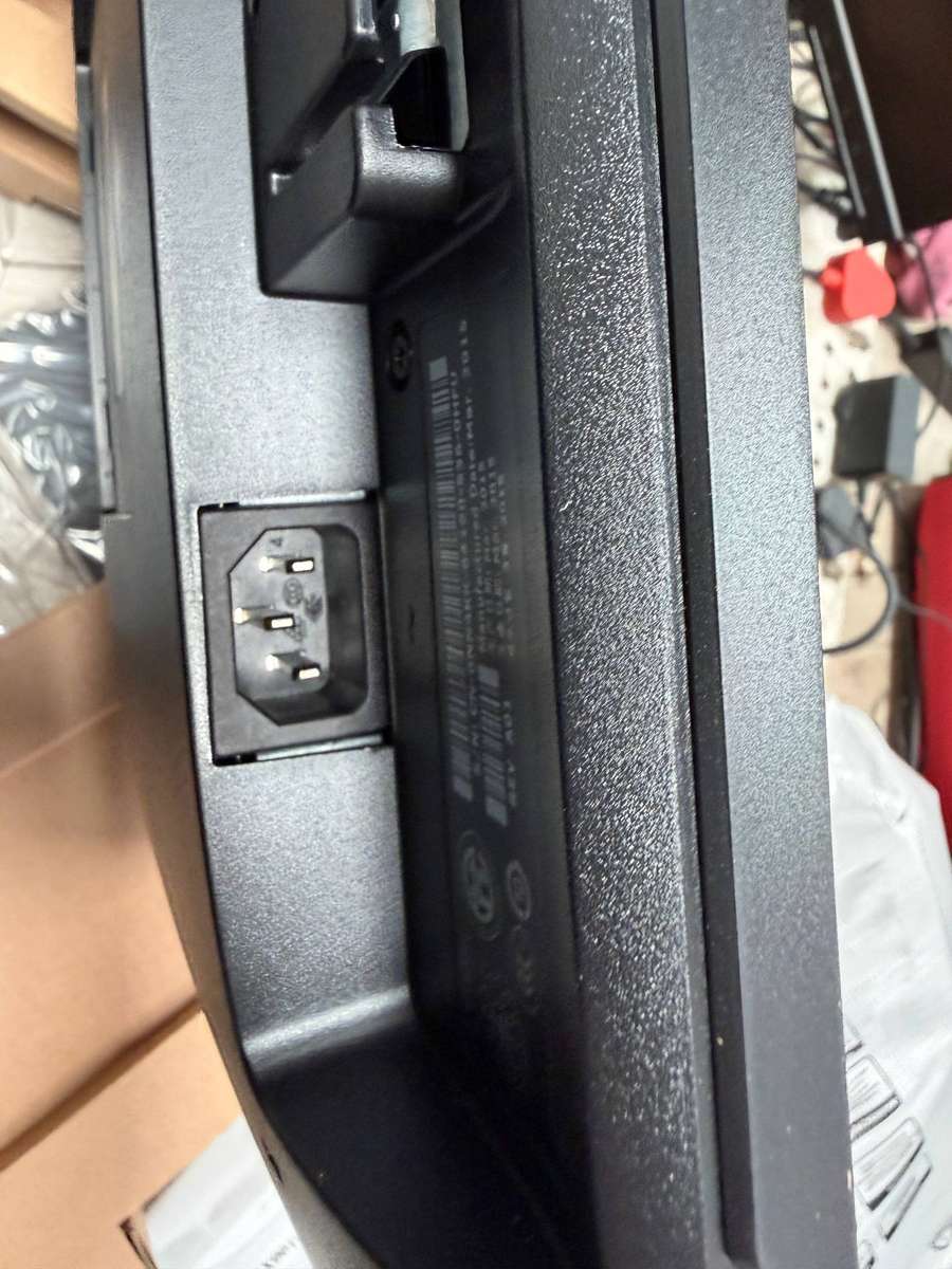 LCD - Dell E1715S