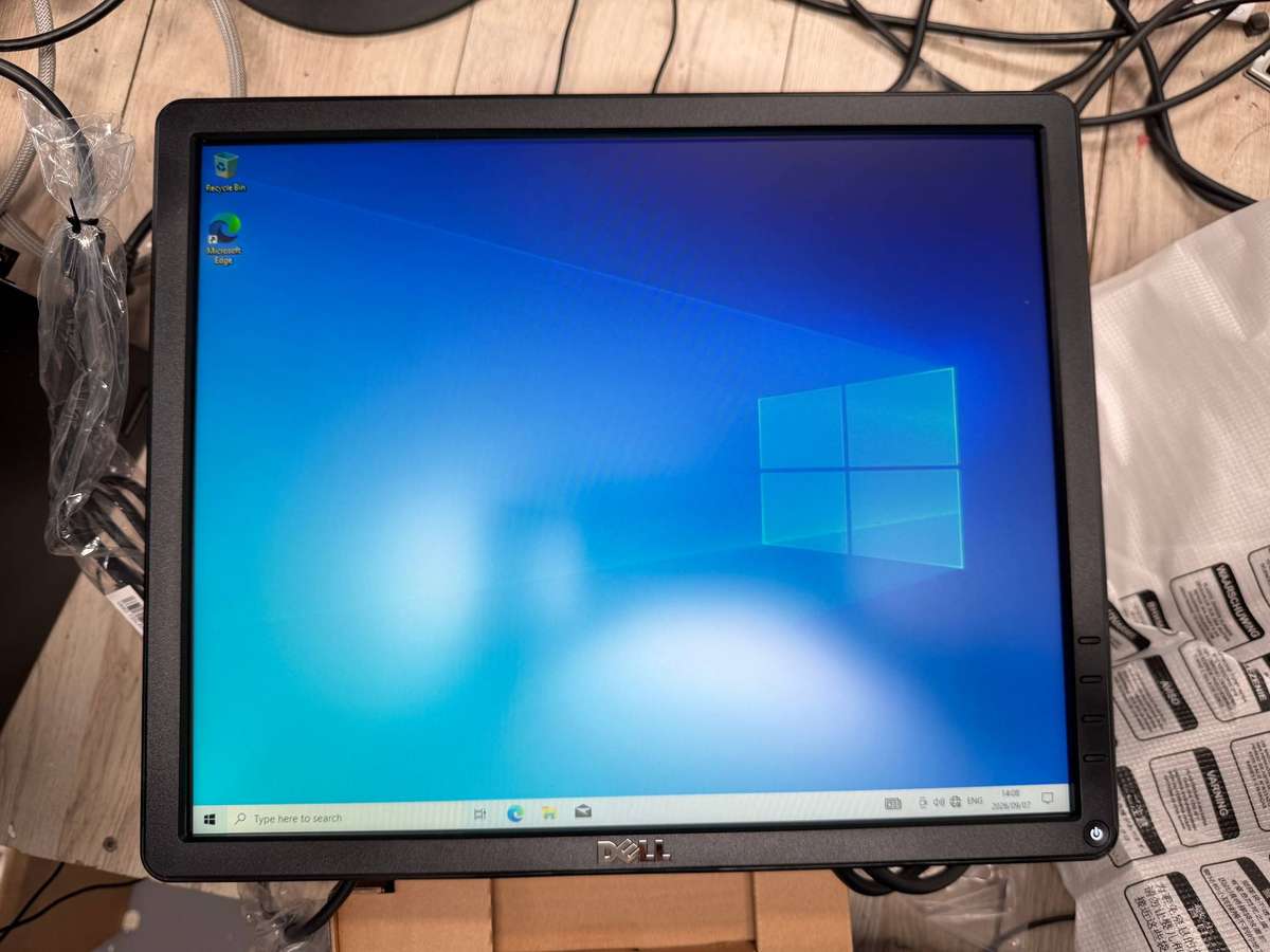 LCD - Dell E1715S