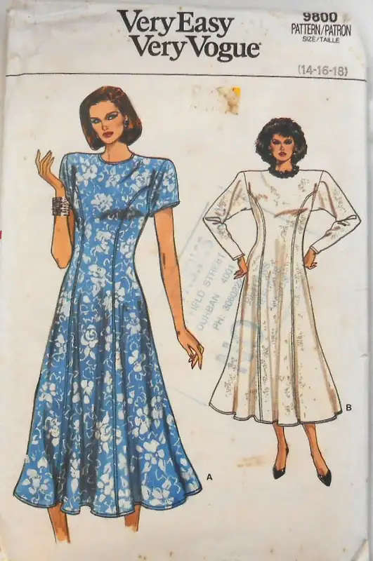 VOGUE 9800 FITTED & FLARED DRESS SIZE 14-16-18 COMPLETE-CUT TO 18VOGUE 9800 FIT & fLA SEWING PATTERN