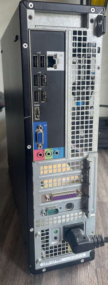 Dell Optiplex 390, 160GB hdd, 4GB Ram, i5 2nd Gen