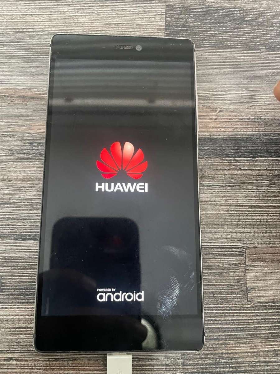Samsung,  huawei etc 5 phones for spares
