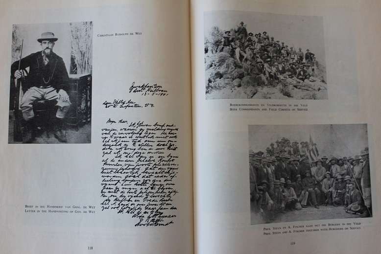 Gedenkalbum van die Oranje Vrystaat deur J.J. Oberholster, M.C.H. van Schoor en A.J.H. Maree.