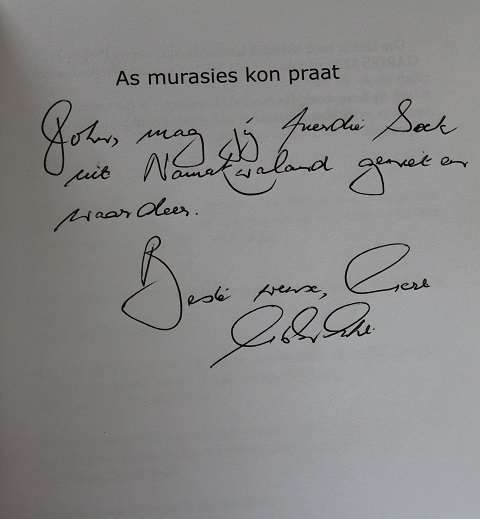 As murasies kon praat deur Gert Sarrisam. Ware verhale uit Namakwaland. Inskripsie geteken.