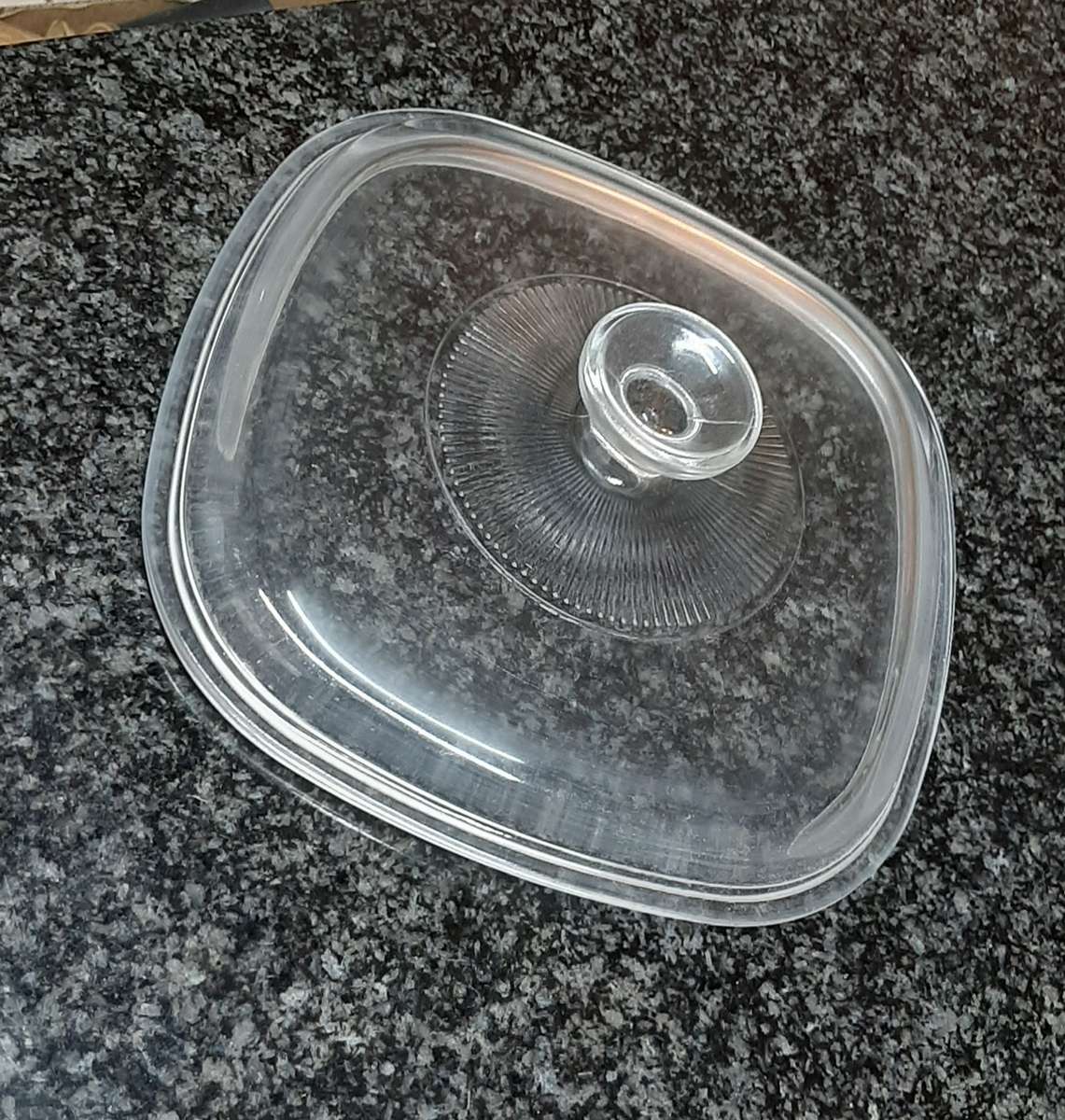 Corningware Pyrex Lid 22 A9CA U.S.A vintage