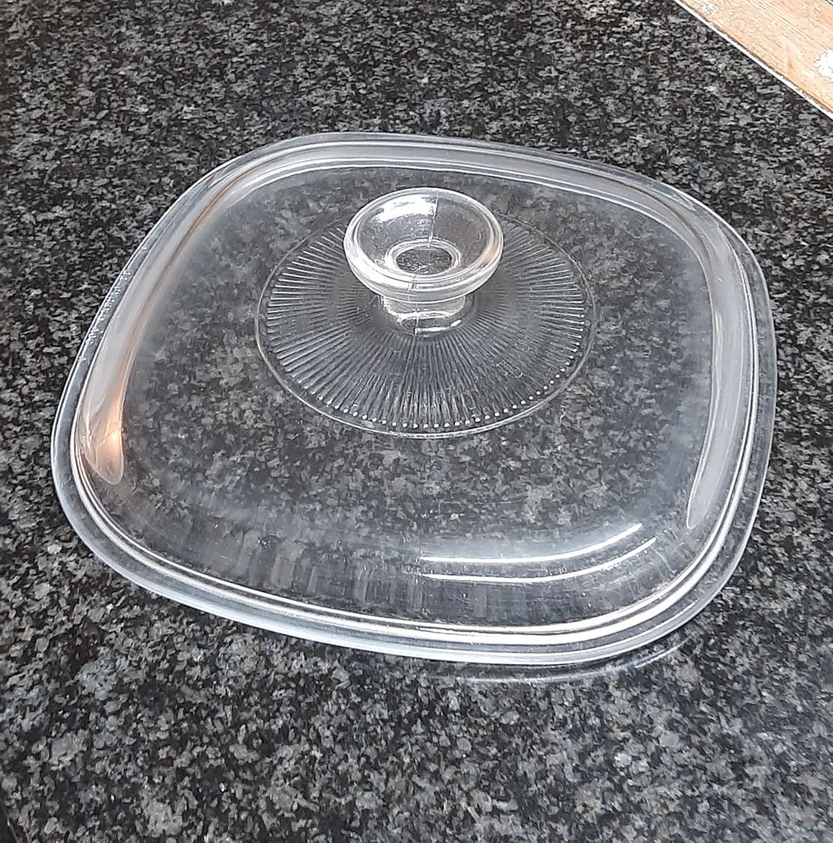 Corningware Pyrex Lid 22 A9CA U.S.A vintage