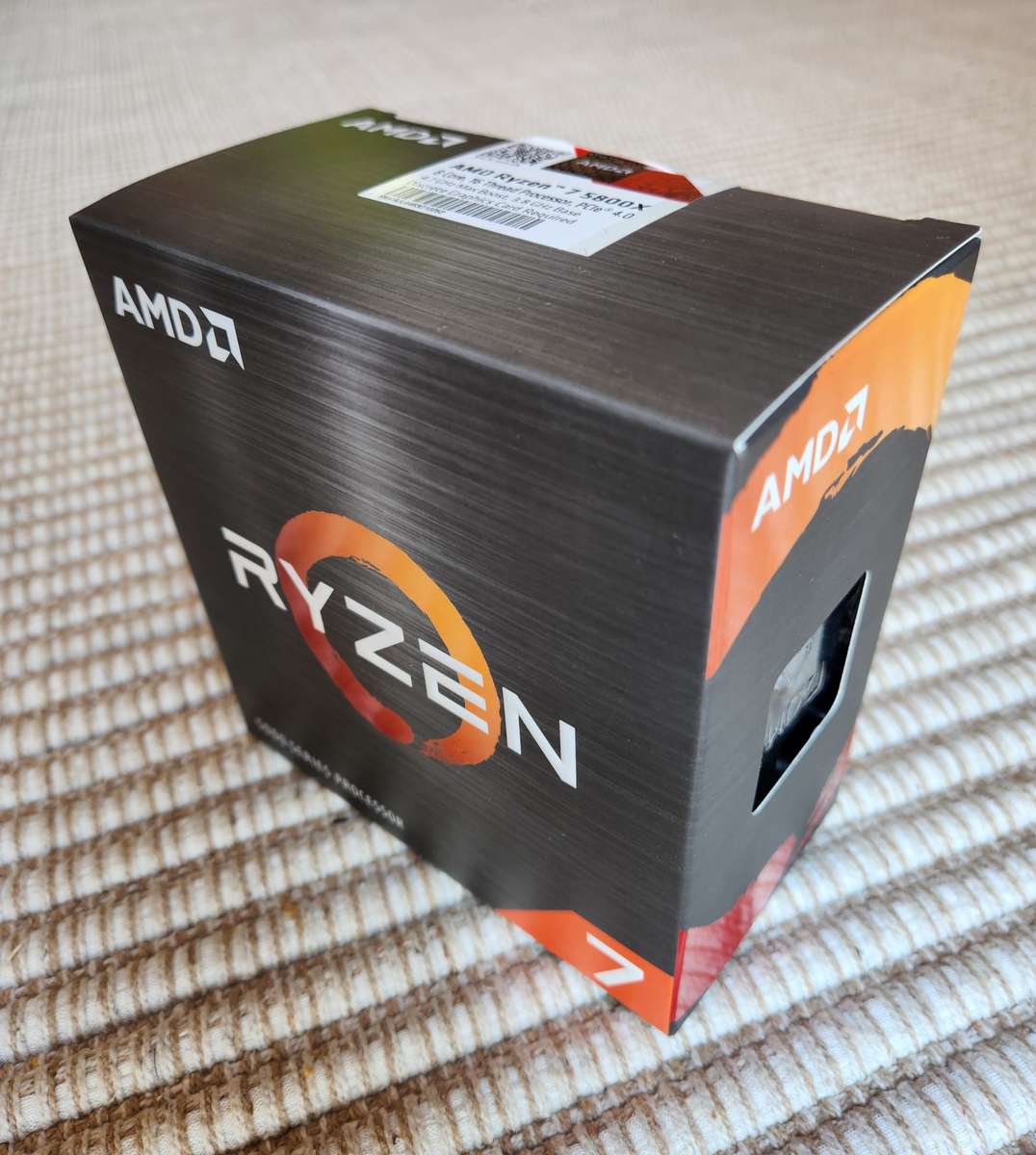 Desktop PC, Ryzen 7 5800X, 64GB, RX 6900 XT GPU, Dell 32" 165Hz FreeSync 2 Monitor