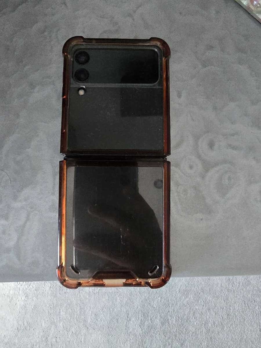 Samsung Galaxy Z Flip 3