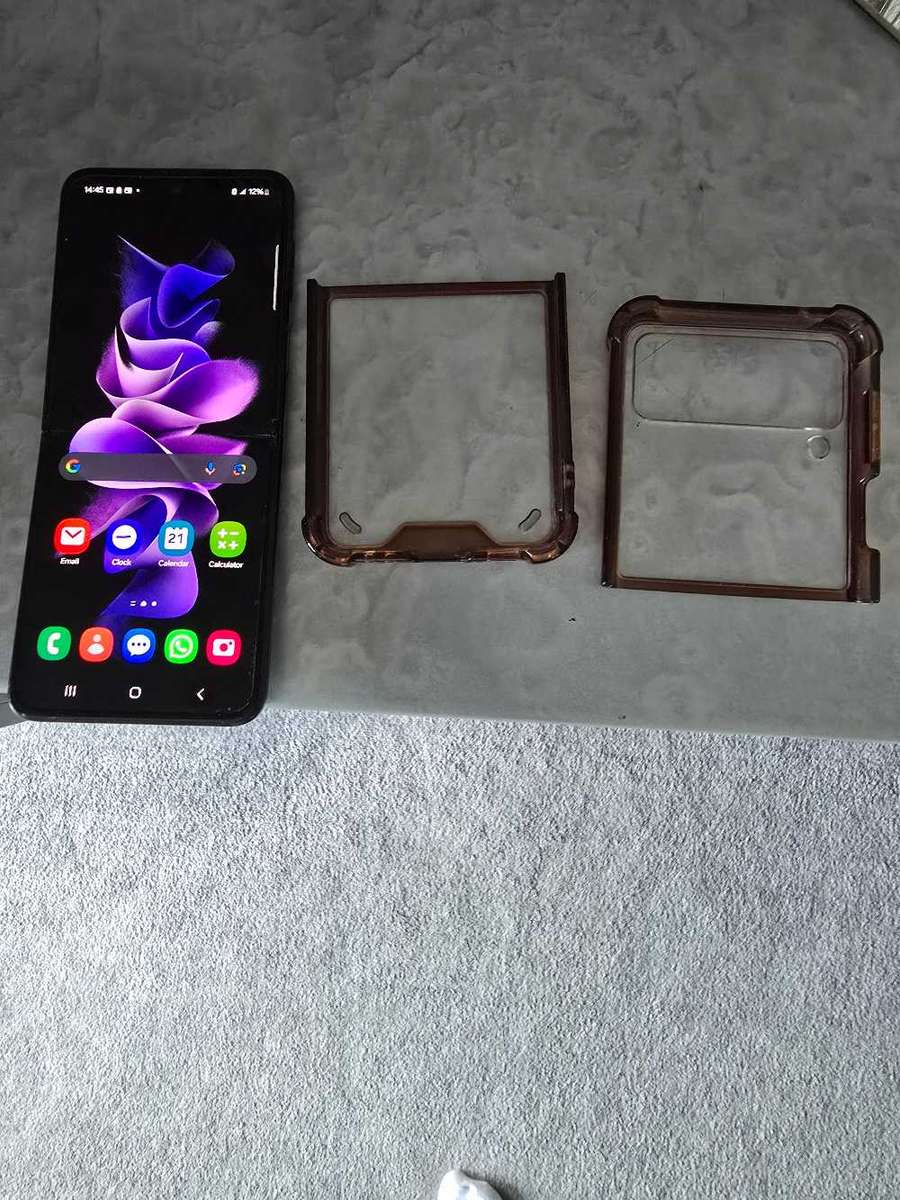 Samsung Galaxy Z Flip 3