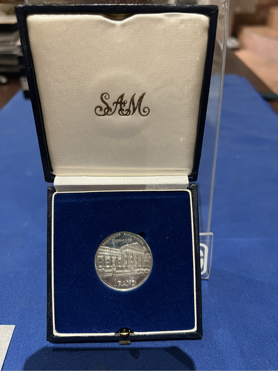 1985 Proof Silver Parliament R1 coin