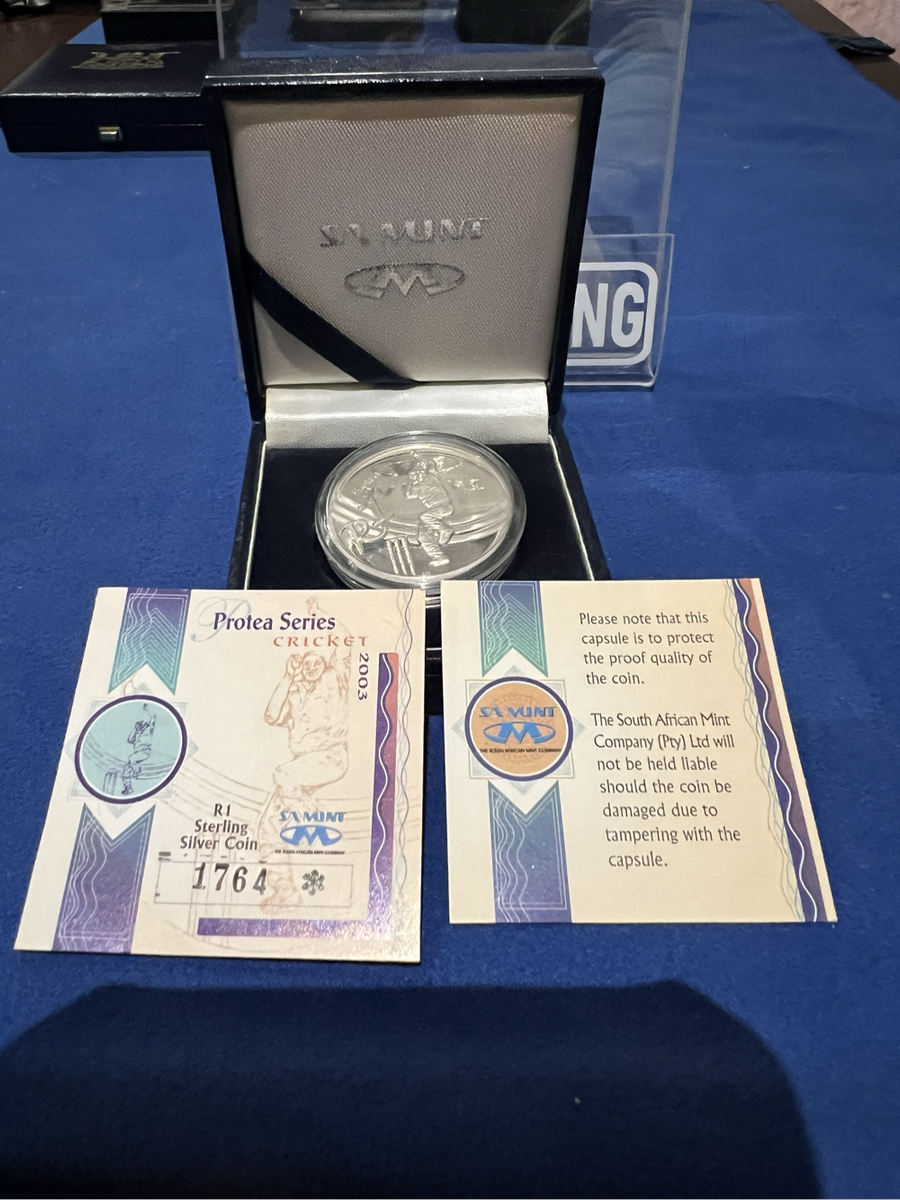 2003 R1 Proof 15gram Sterling Silver Protea Series Cricket coin