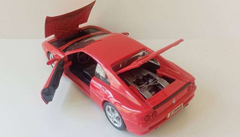 1/24 Maisto Ferrari F355 Berlinetta, 1995
