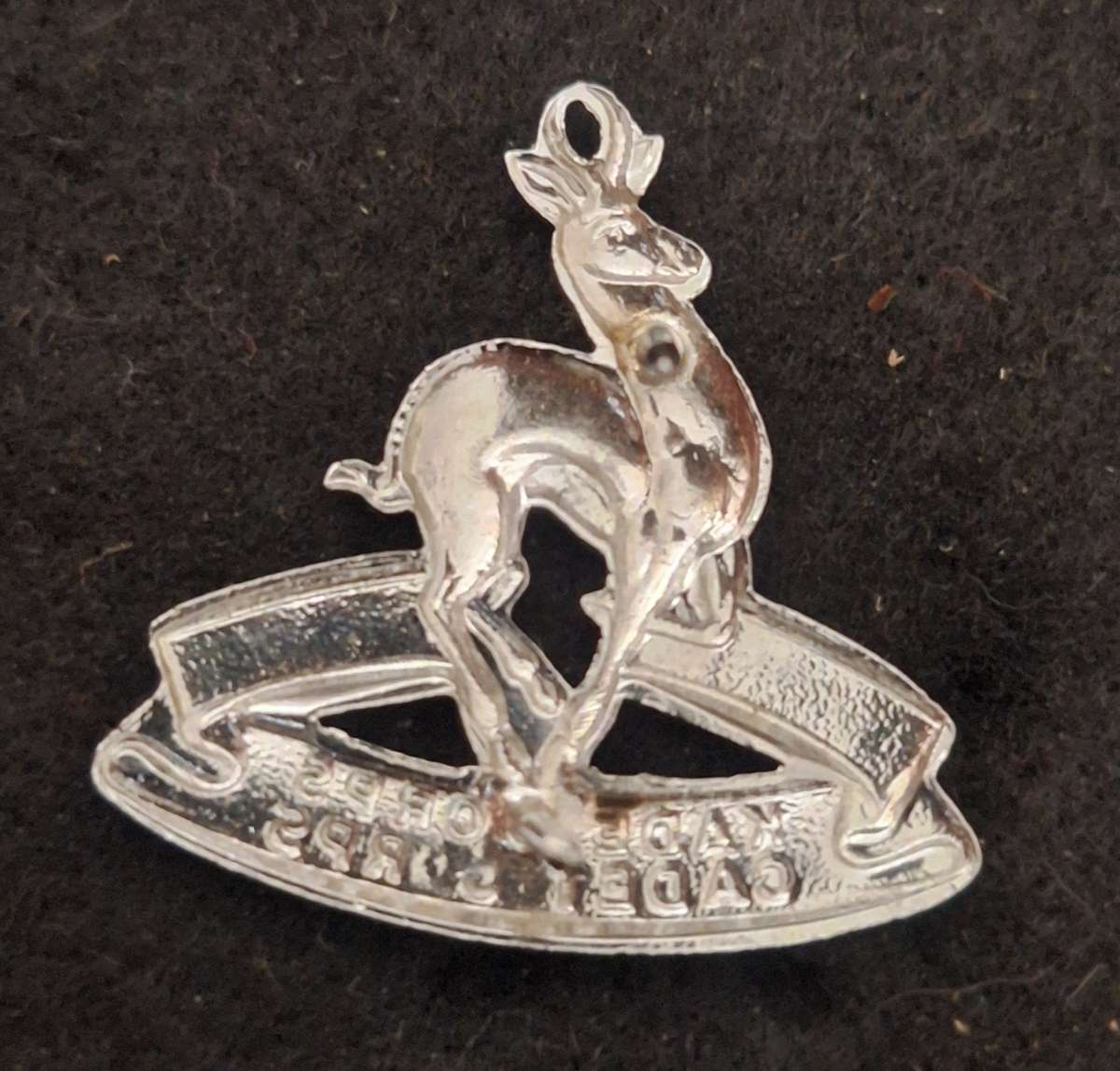 SADF - SCHOOL CADETS (SMALL TYPE) BERET BADGE - PINS INTACT