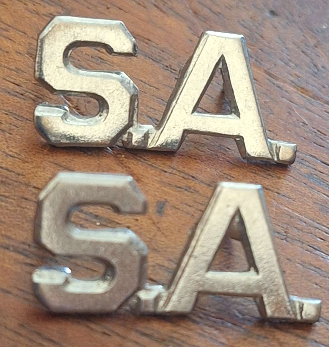 SADF - SA TITLE BADGES PAIR - PINS INTACT (CHROME)