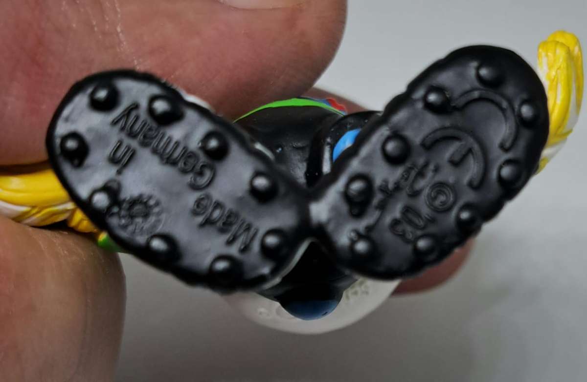 2003 Original Peyo Schleich  - Goal Keeper Smurf