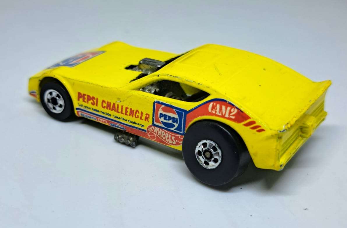 Hot Wheels / Hotwheels - 1977 Pepsi Challenger - Mattel Die Cast 1:64