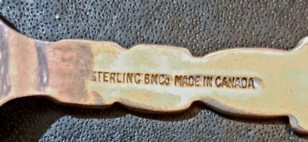 925  Sterling Silver - Gorgeous Canadian Totem Pole Teaspoon - Wilson Bros. Jewelry (20.4g)