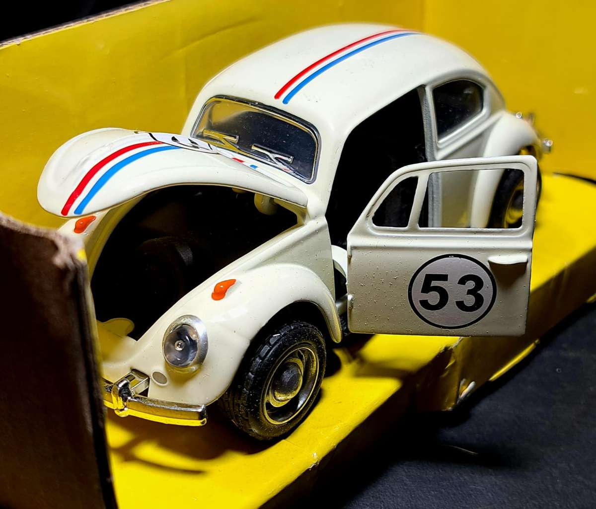QHT - 1.43 - Die Cast Herbie VW Beetle "Volla"