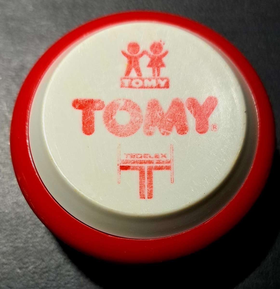 Rare Vintage CNA Yo-Yo ( Tomy Takara Toys and Tedelex Sponsor )