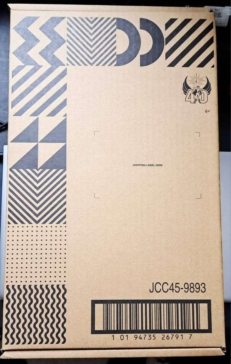 Mattel Creations Exclusive 40th - MOTU - Masters Of The Universe - She-Ra and Swift Wind