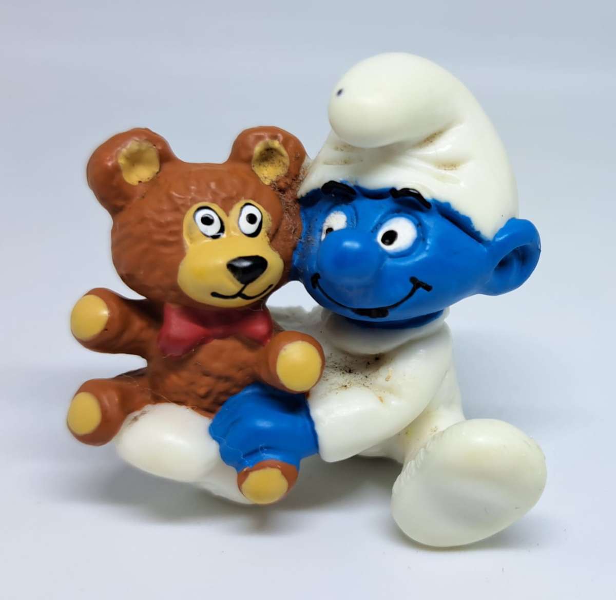 1984 Peyo - Baby Smurf with Teddy Figure - Excellent Condition