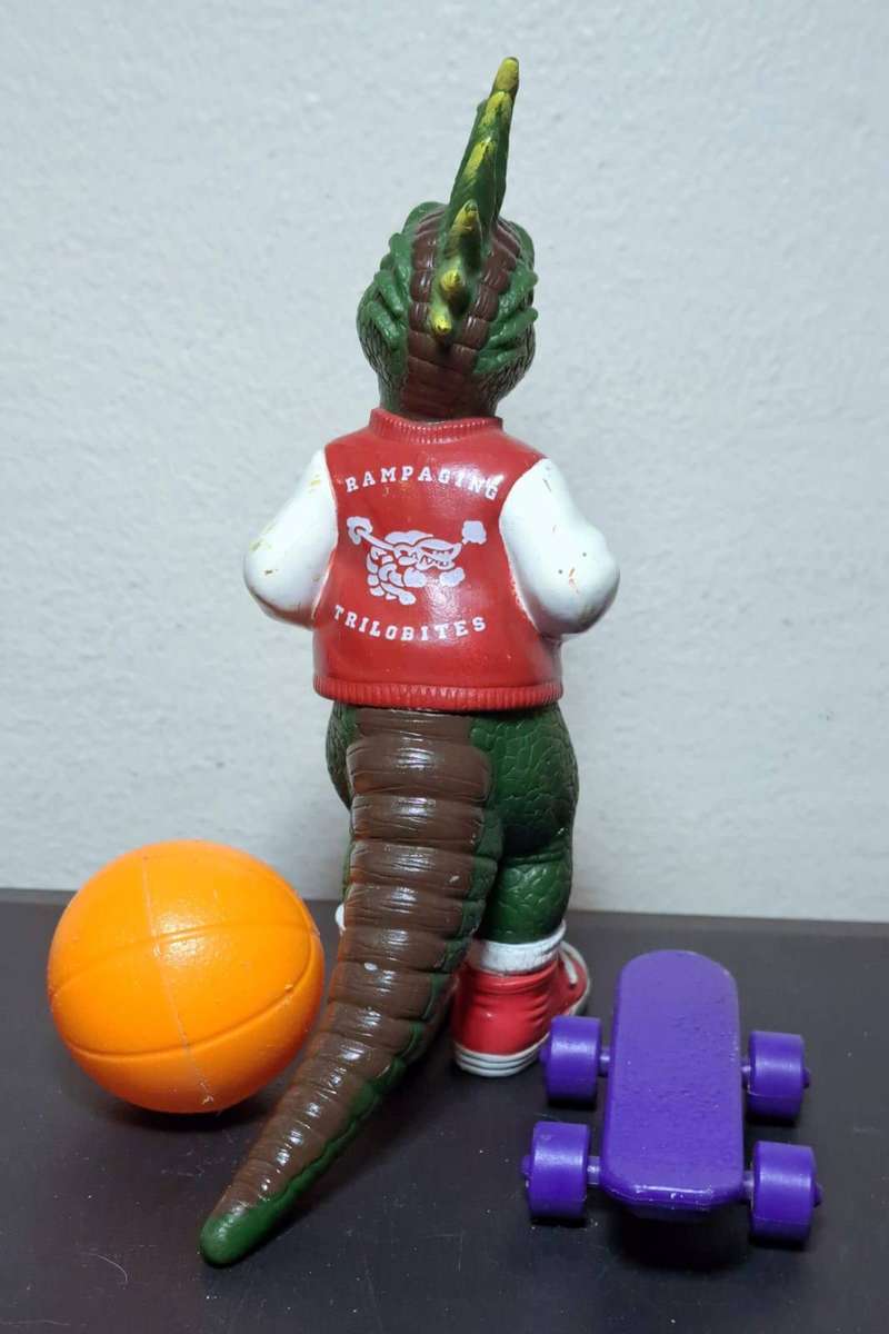 Super Rare! - Vintage 1991 Disney - Dinosaurs - Robbie Sinclair 6" Great Condition and Complete!!!!
