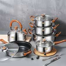 12 Piece Top quality stainless steel Cookware set with wooden handle effect - complete