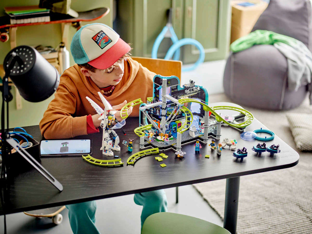 LEGO® City - Robot World Roller-Coaster (31084)