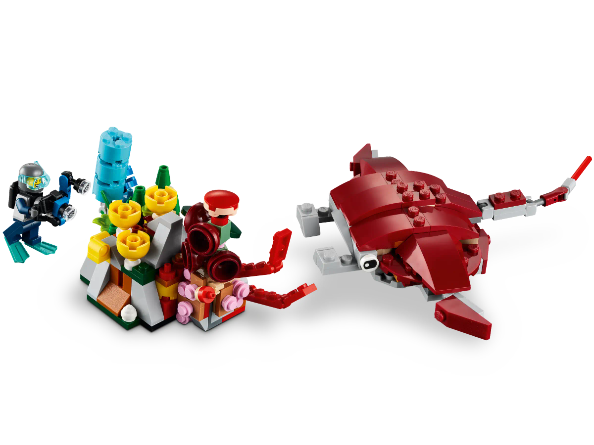 LEGO® Creator 3 in 1 - Sunken Treasure Mission (31130)