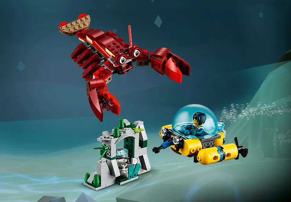 LEGO® Creator 3 in 1 - Sunken Treasure Mission (31130)