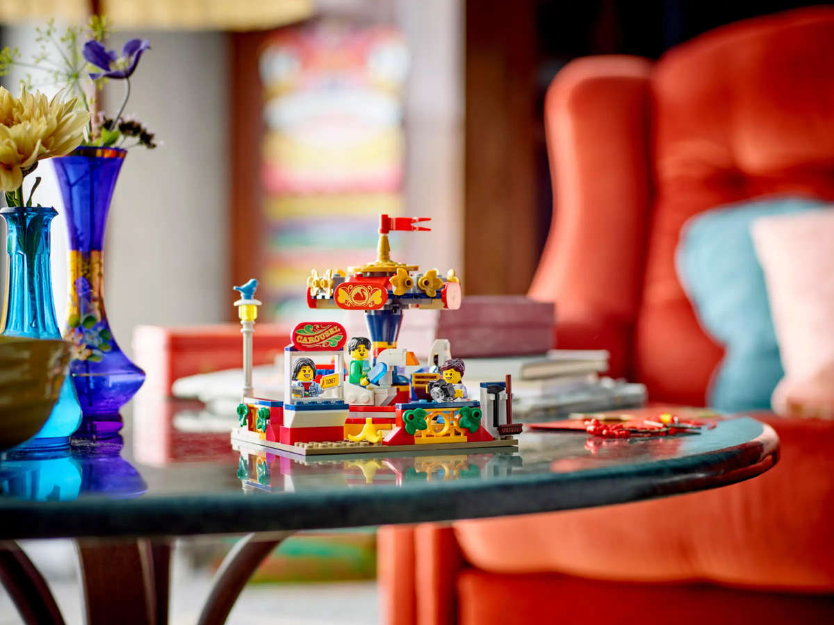 LEGO® Iconic - Merry-Go-Round Ride (40714)