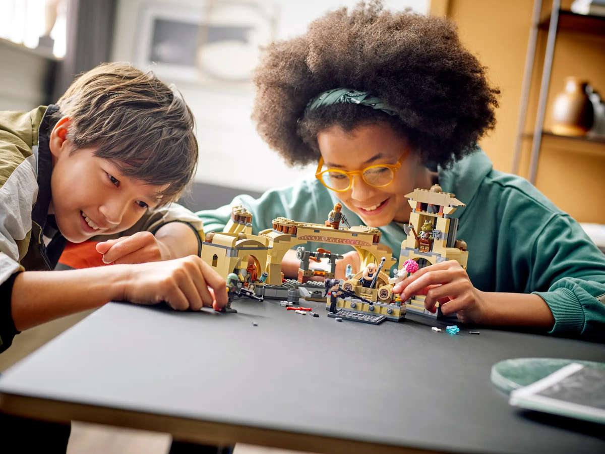 LEGO® Star Wars - Boba Fett's Throne Room (75326)