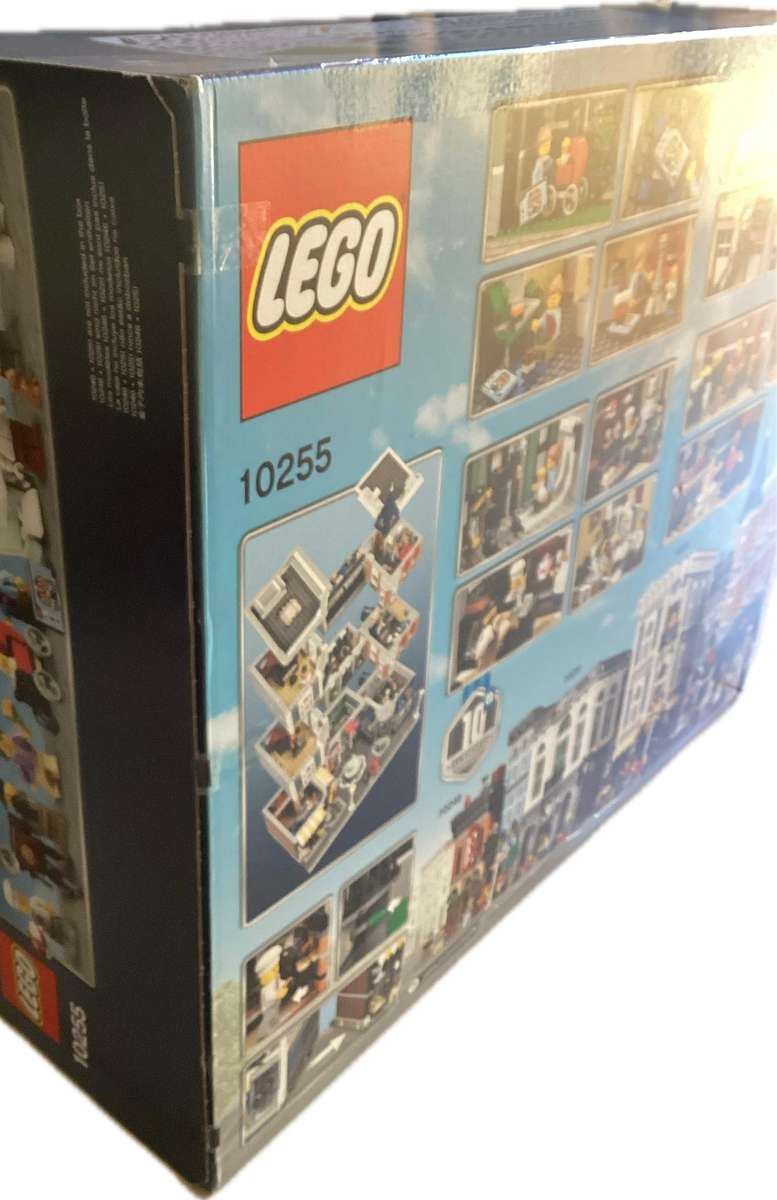 LEGO® Creator Expert - Assembly Square (10255)